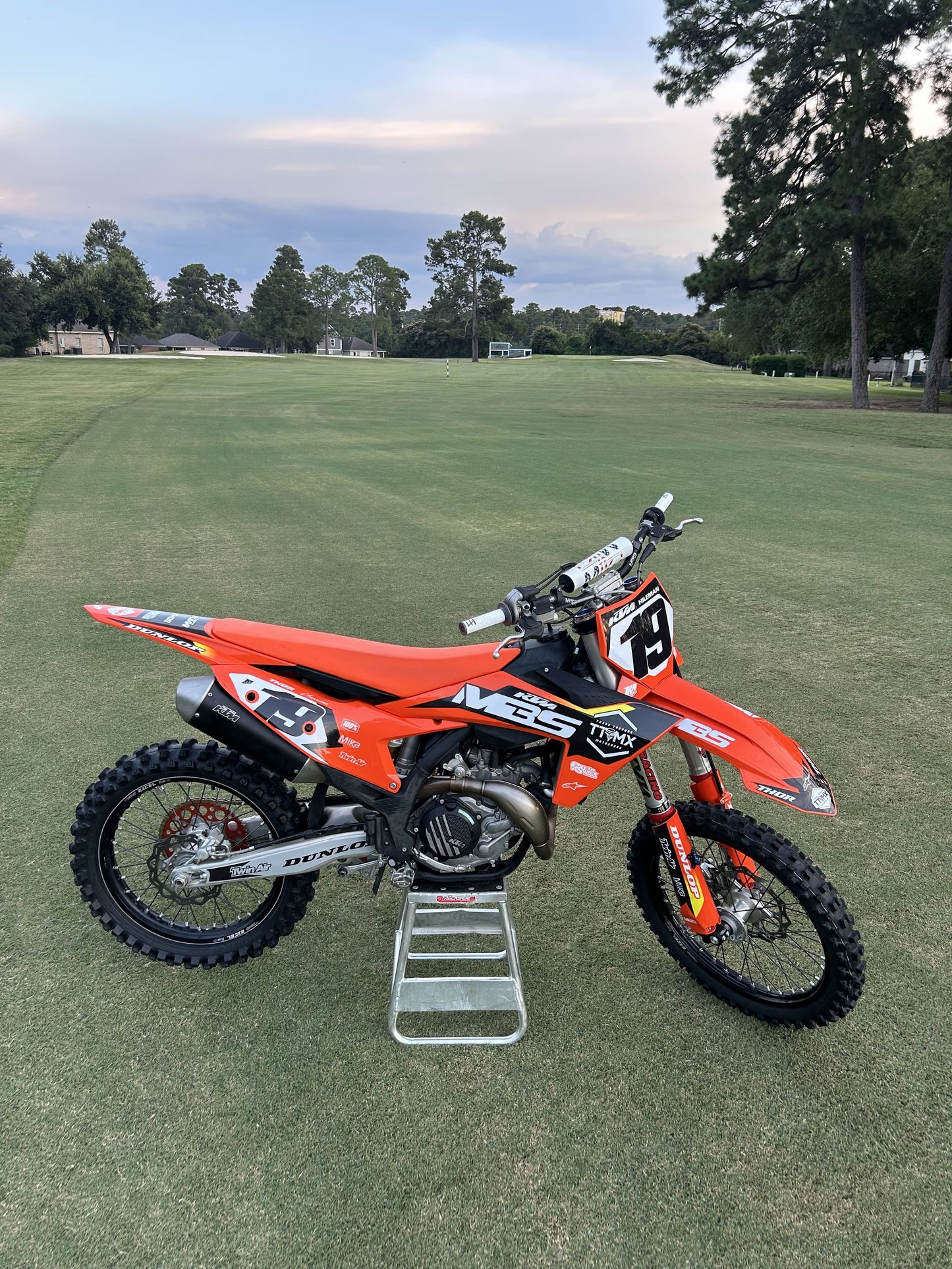 Full Custom Graphics Kit